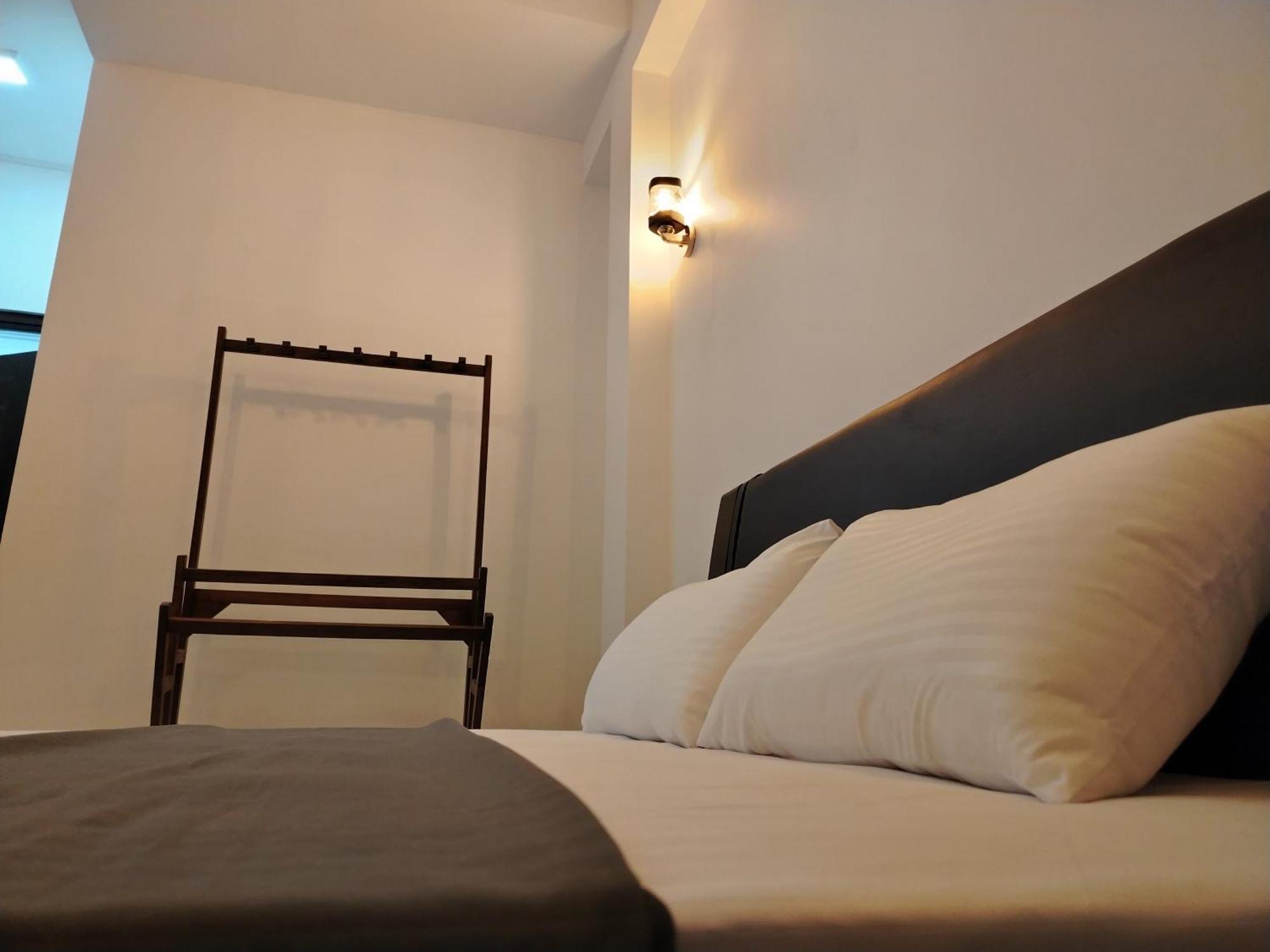 Diora Hotel Ratnapura Kamer foto